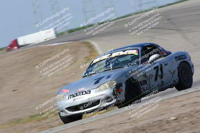 media/Apr-30-2022-CalClub SCCA (Sat) [[98b58ad398]]/Group 5/Race (Outside Grapevine)/